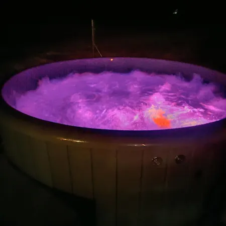 Zakątek Pod Lipką Stary Gieraltow