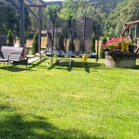 Zakątek Pod Lipką Apartament Stary Gieraltow